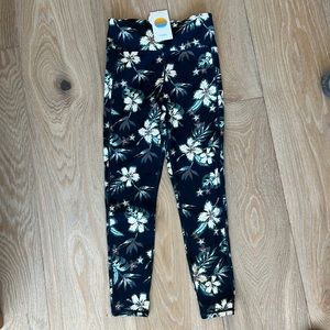 NWT! Vuori workout pants size Xsmall